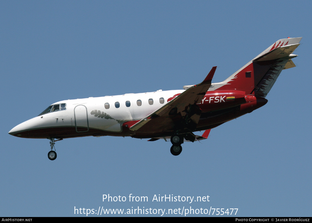 Aircraft Photo of LY-FSK | Hawker Beechcraft 900XP | AirHistory.net #755477