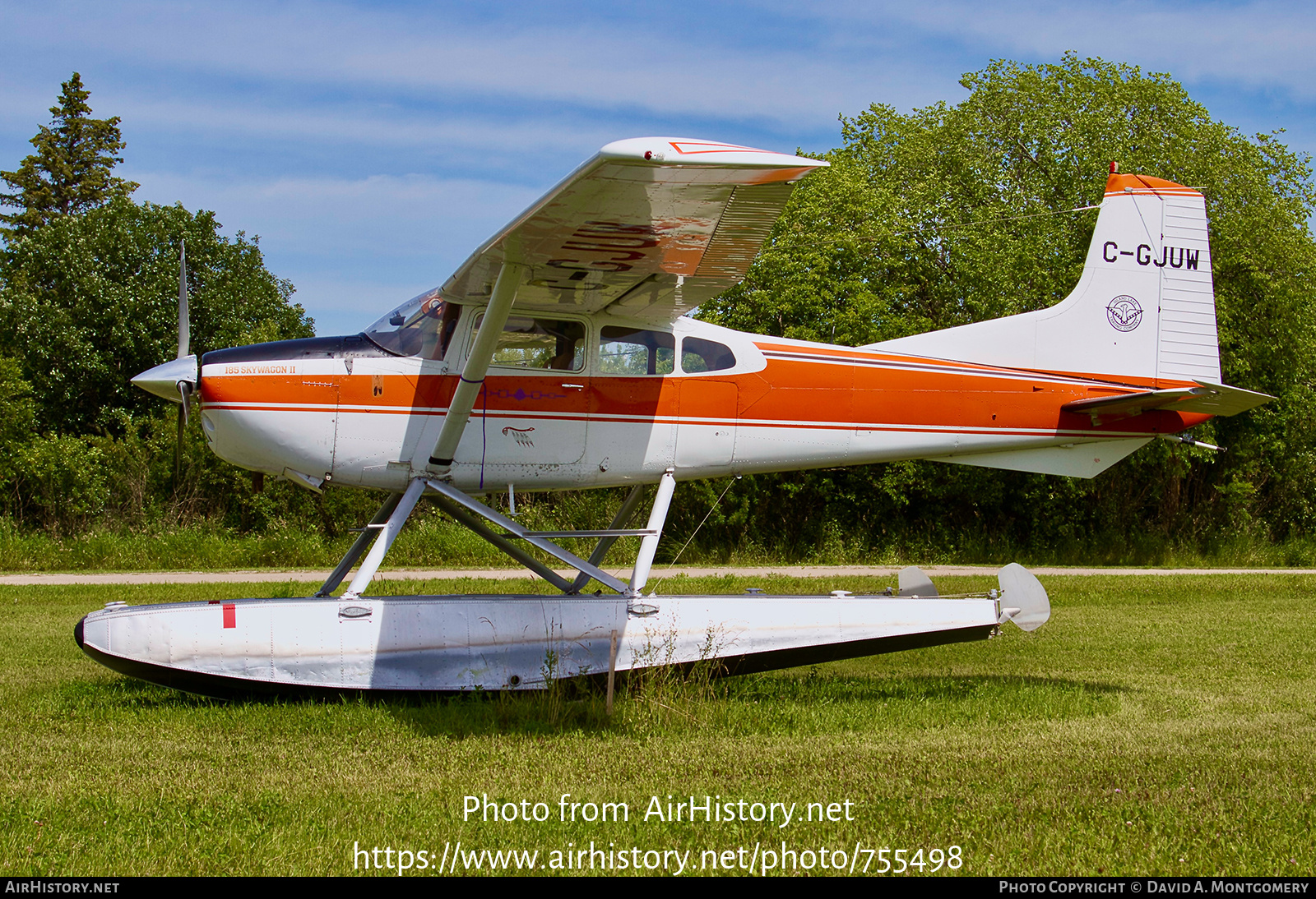 Aircraft Photo of C-GJUW | Cessna A185F Skywagon 185 | Island Lake Trading | AirHistory.net #755498