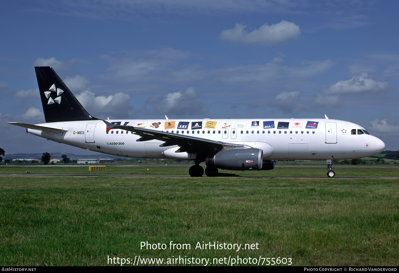 Aircraft Photo of G-MIDX | Airbus A320-232 | BMI - British Midland International | AirHistory.net #755603