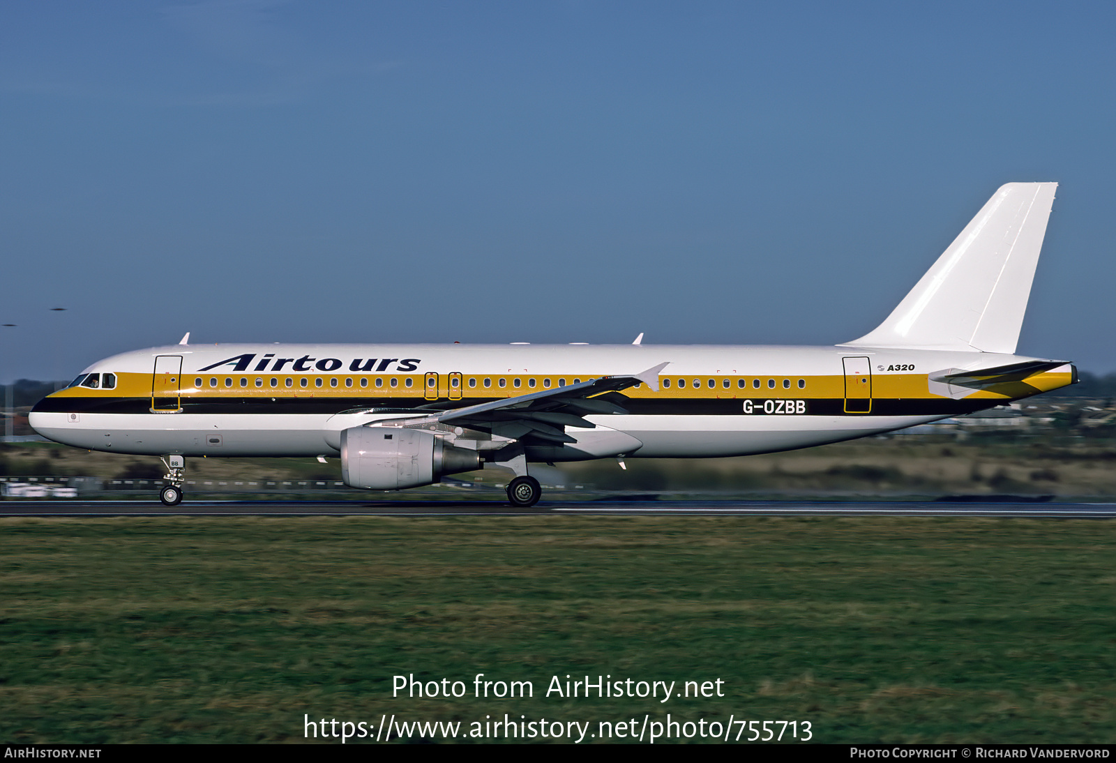 Aircraft Photo of G-OZBB | Airbus A320-211 | Airtours International | AirHistory.net #755713