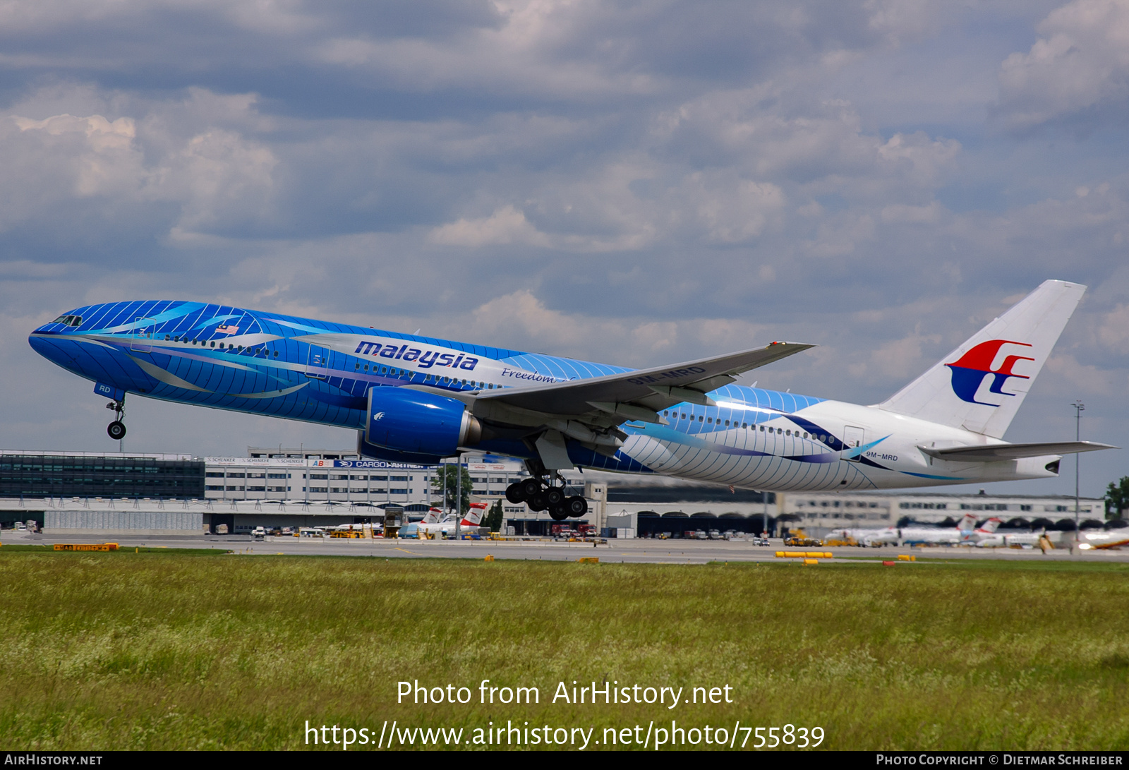 Aircraft Photo of 9M-MRD | Boeing 777-2H6/ER | Malaysia Airlines | AirHistory.net #755839