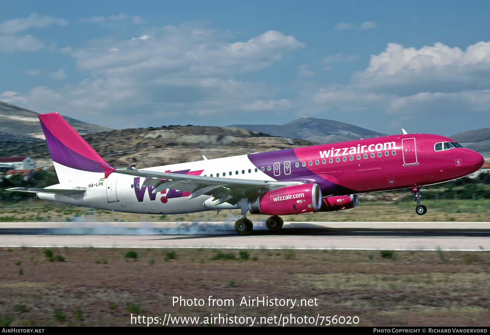 Aircraft Photo of HA-LPK | Airbus A320-232 | Wizz Air | AirHistory.net #756020