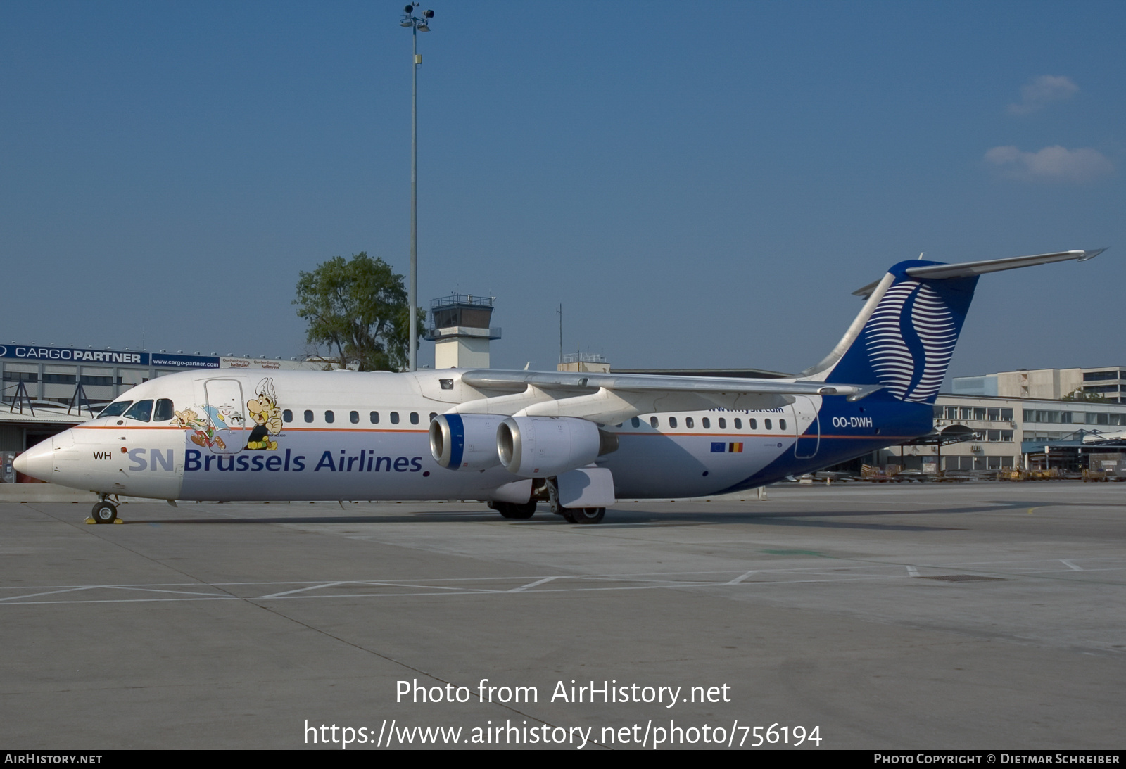 Aircraft Photo of OO-DWH | British Aerospace Avro 146-RJ100 | SN Brussels Airlines | AirHistory.net #756194