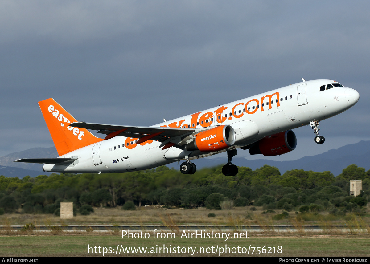 Aircraft Photo of G-EZWF | Airbus A320-214 | EasyJet | AirHistory.net #756218