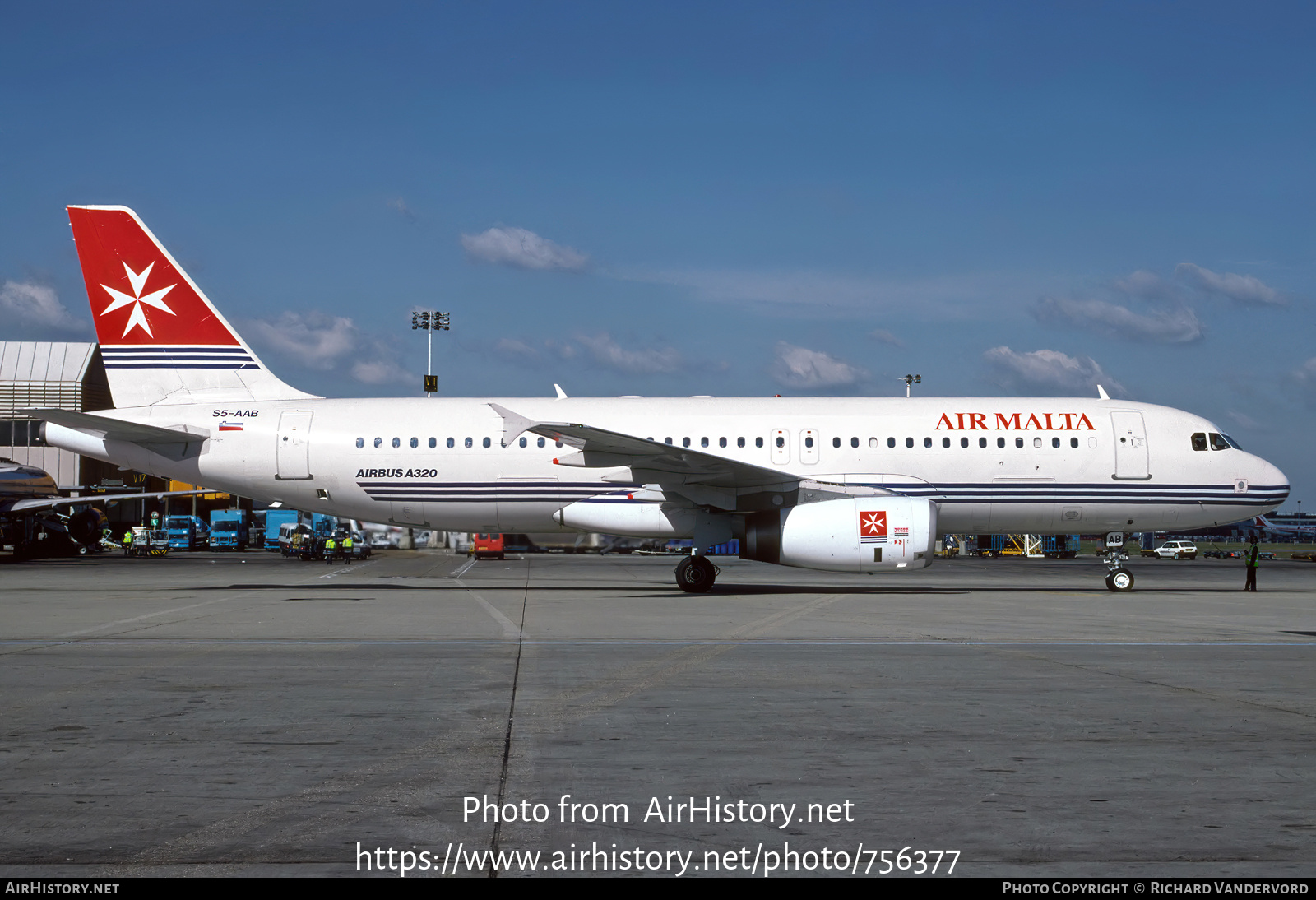 Aircraft Photo of S5-AAB | Airbus A320-231 | Air Malta | AirHistory.net #756377