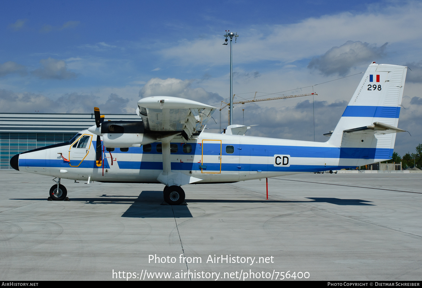 Aircraft Photo of 298 | De Havilland Canada DHC-6-300 Twin Otter | France - Air Force | AirHistory.net #756400