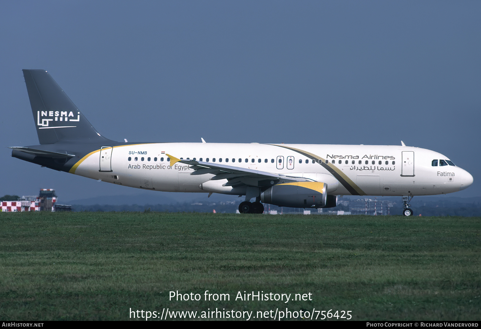 Aircraft Photo of SU-NMB | Airbus A320-232 | Nesma Airlines | AirHistory.net #756425