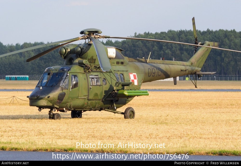 Aircraft Photo of 0910 | PZL-Swidnik W-3WA Sokol | Poland - Air Force | AirHistory.net #756476