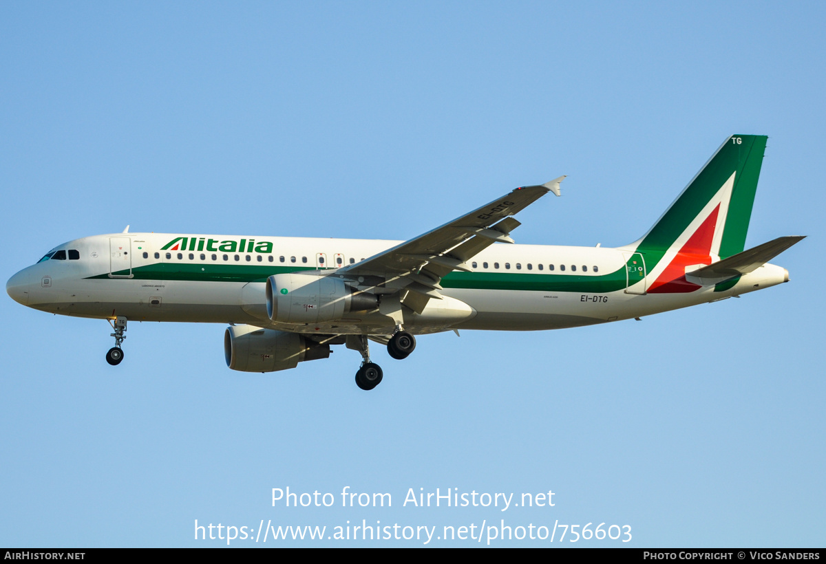 Aircraft Photo of EI-DTG | Airbus A320-216 | Alitalia | AirHistory.net #756603