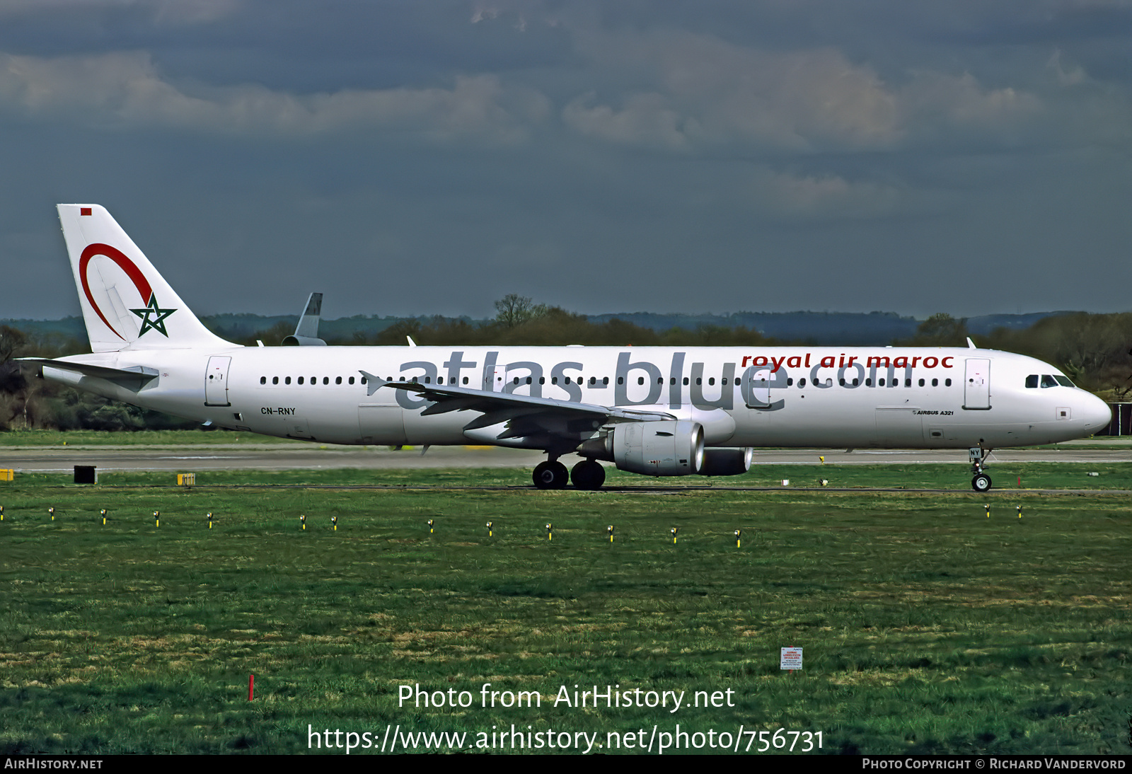 Aircraft Photo of CN-RNY | Airbus A321-211 | Atlas Blue | AirHistory.net #756731