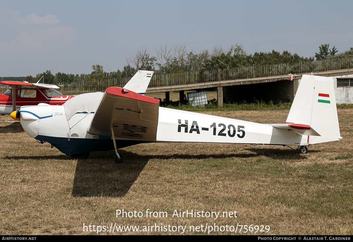 Aircraft Photo of HA-1205 | Scheibe SF-25C Falke | AirHistory.net #756929