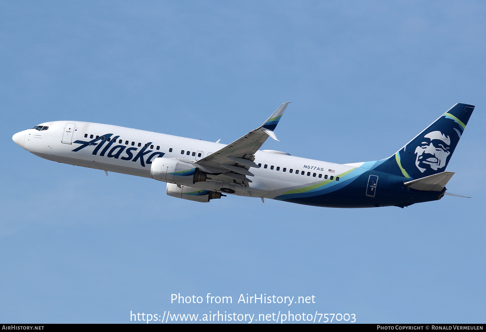 Aircraft Photo of N577AS | Boeing 737-890 | Alaska Airlines | AirHistory.net #757003