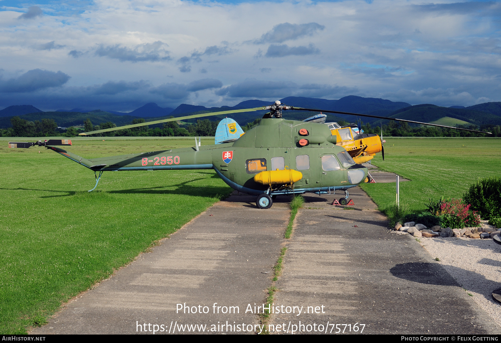 Aircraft Photo of B-2950 | Mil Mi-2 | Slovakia - Police | AirHistory.net #757167