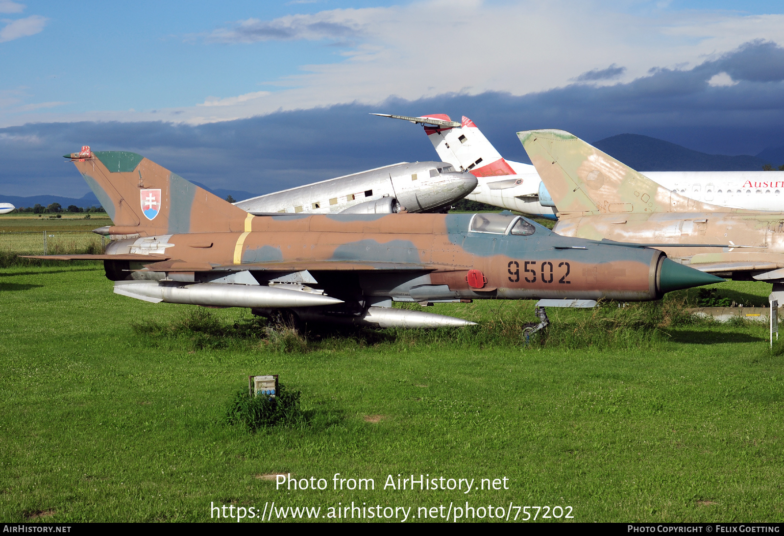 Aircraft Photo of 9502 | Mikoyan-Gurevich MiG-21MF | Slovakia - Air Force | AirHistory.net #757202