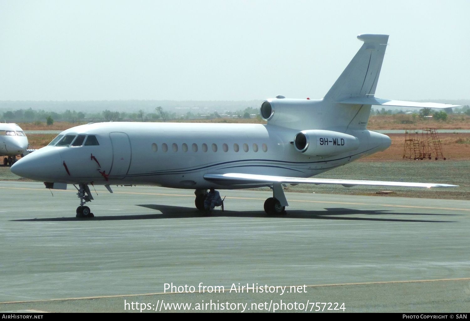 Aircraft Photo of 9H-WLD | Dassault Falcon 900B | AirHistory.net #757224