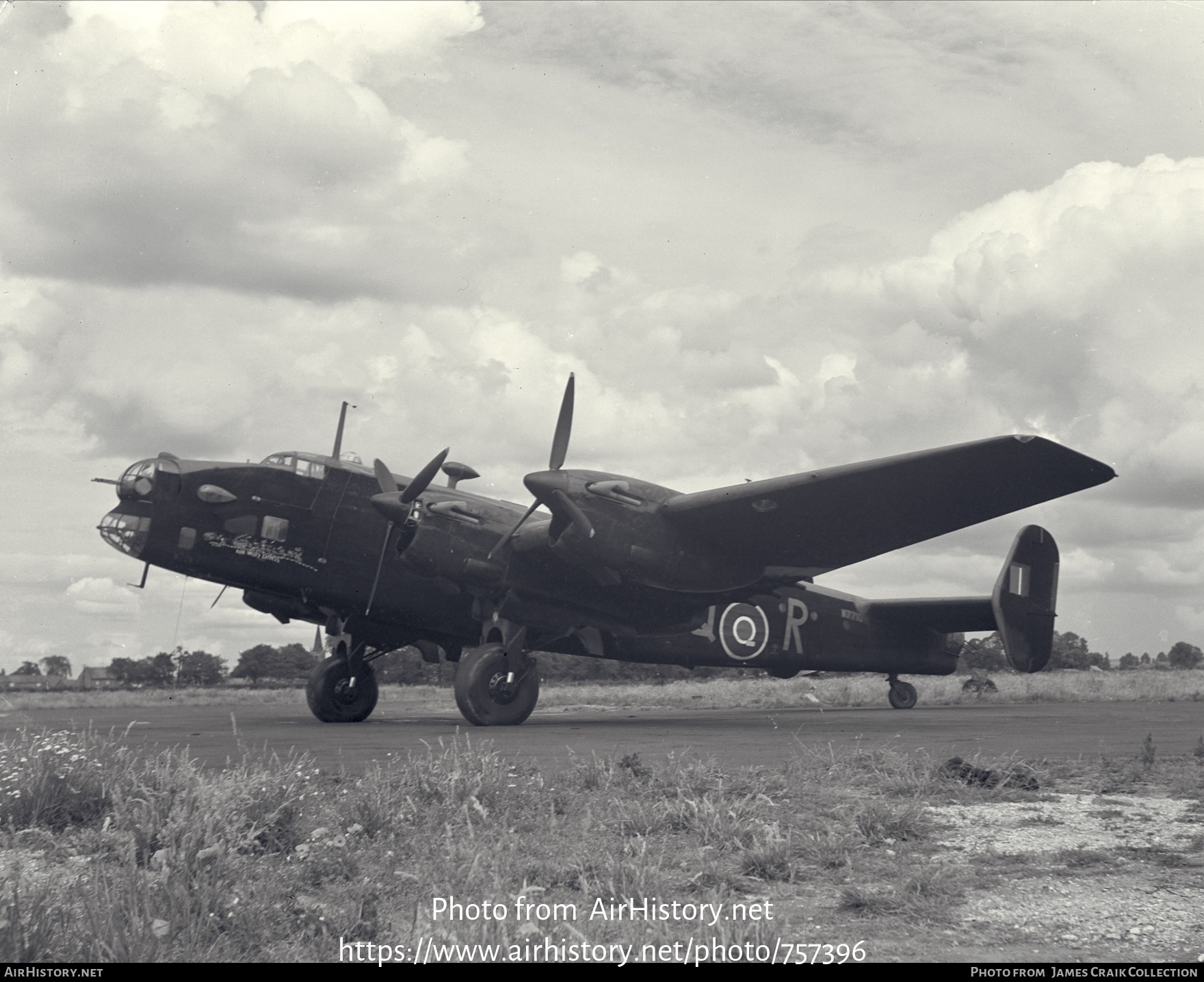 Aircraft Photo of W7710 | Handley Page HP-59 Halifax B2 | Canada - Air Force | AirHistory.net #757396