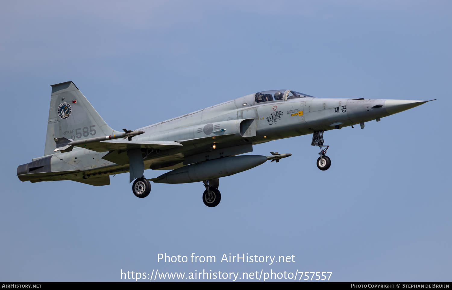 Aircraft Photo of 10-585 | Northrop KF-5E Jegongho | South Korea - Air Force | AirHistory.net #757557