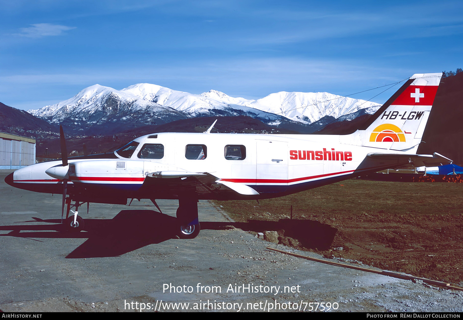 Aircraft Photo of HB-LGW | Piper PA-31P Pressurized Navajo | Sunshine Aviation | AirHistory.net #757590