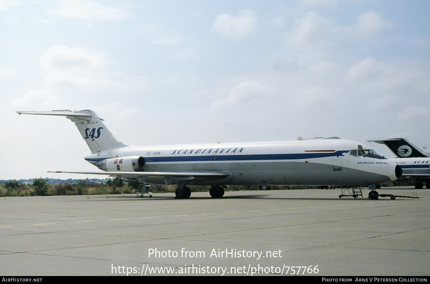 Aircraft Photo of SE-DBN | McDonnell Douglas DC-9-33F | Scandinavian Airlines - SAS | AirHistory.net #757766