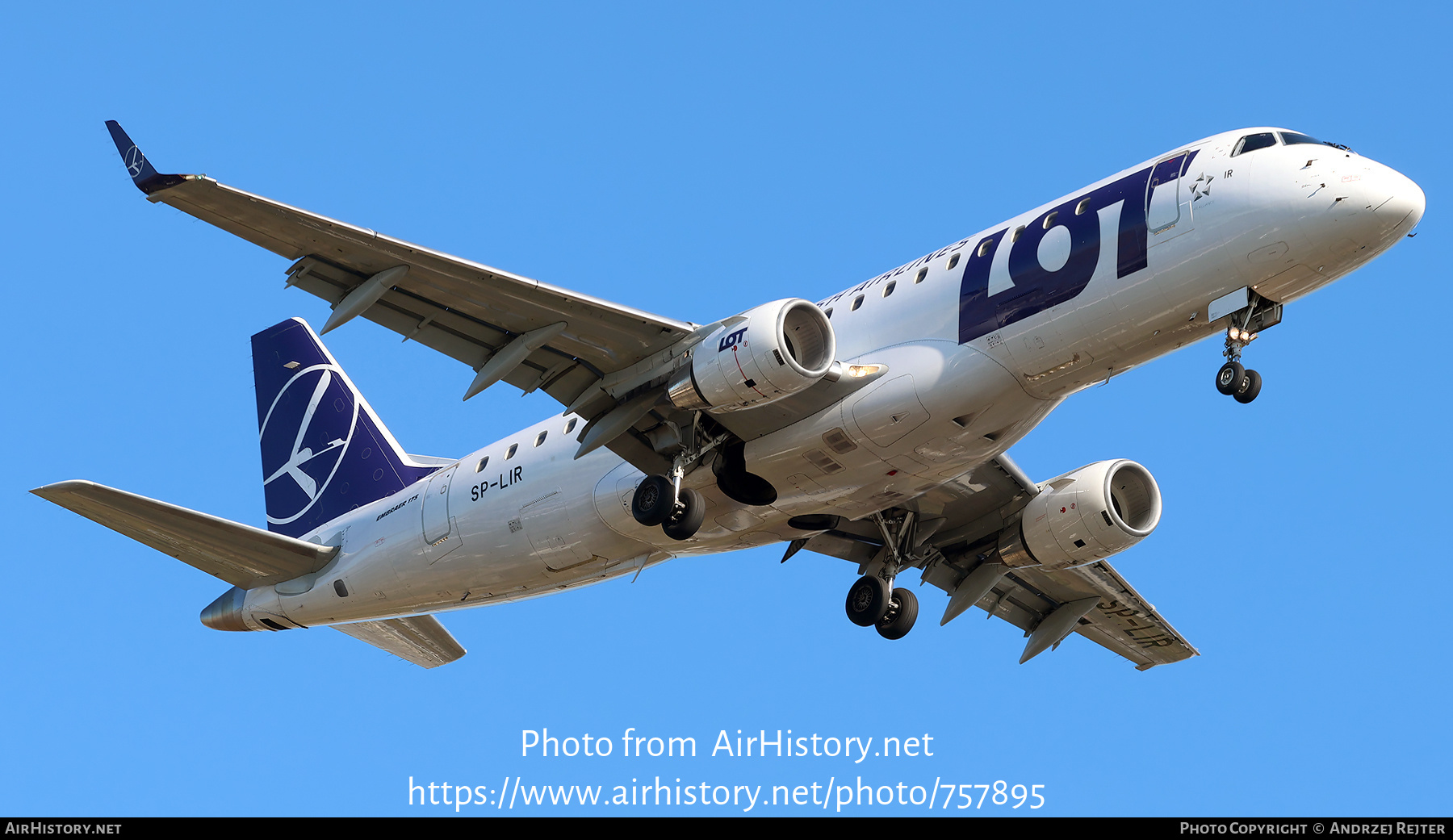 Aircraft Photo of SP-LIR | Embraer 175STD (ERJ-170-200STD) | LOT Polish Airlines - Polskie Linie Lotnicze | AirHistory.net #757895