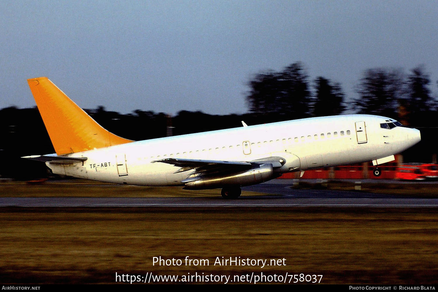 Aircraft Photo of TF-ABT | Boeing 737-205C | Air Atlanta Icelandic | AirHistory.net #758037