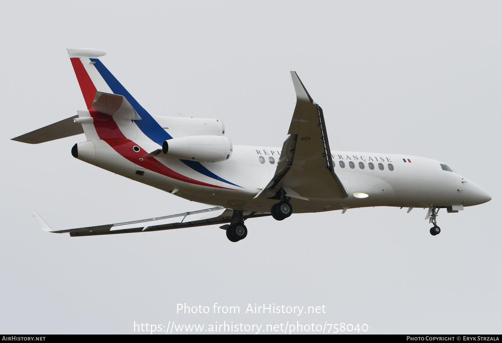 Aircraft Photo of 86 | Dassault Falcon 7X | France - Air Force | AirHistory.net #758040