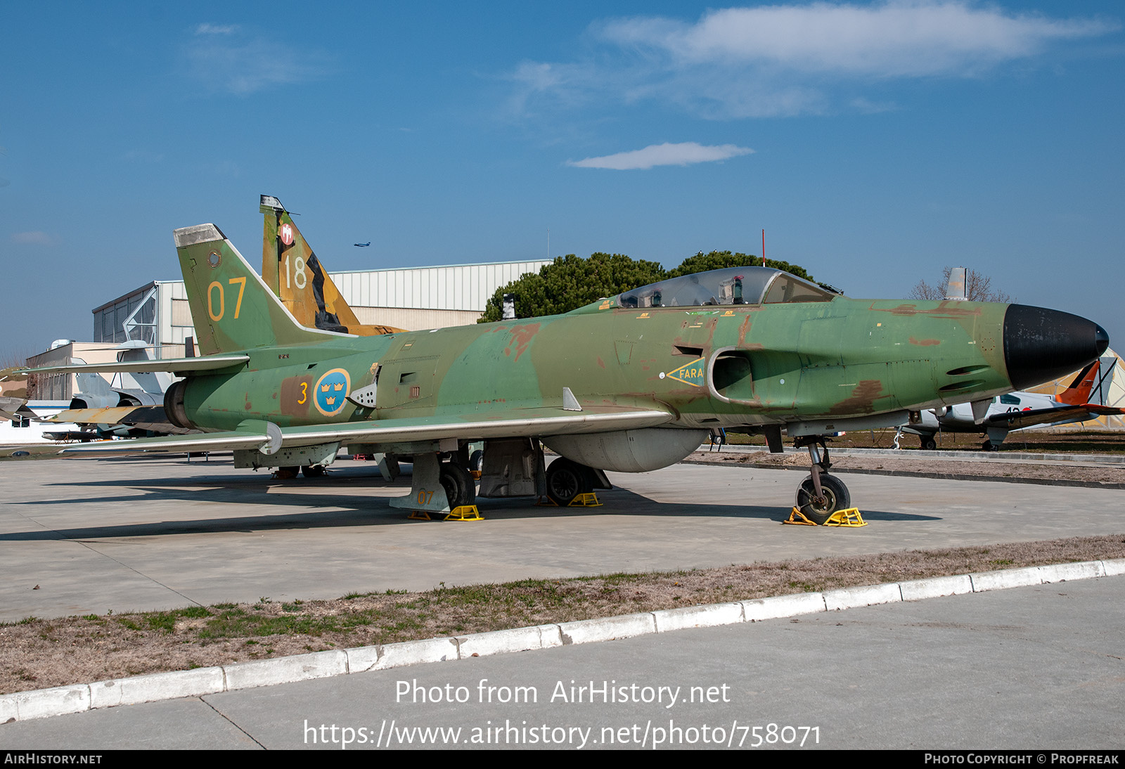 Aircraft Photo of 32543 | Saab J32E Lansen | Sweden - Air Force | AirHistory.net #758071