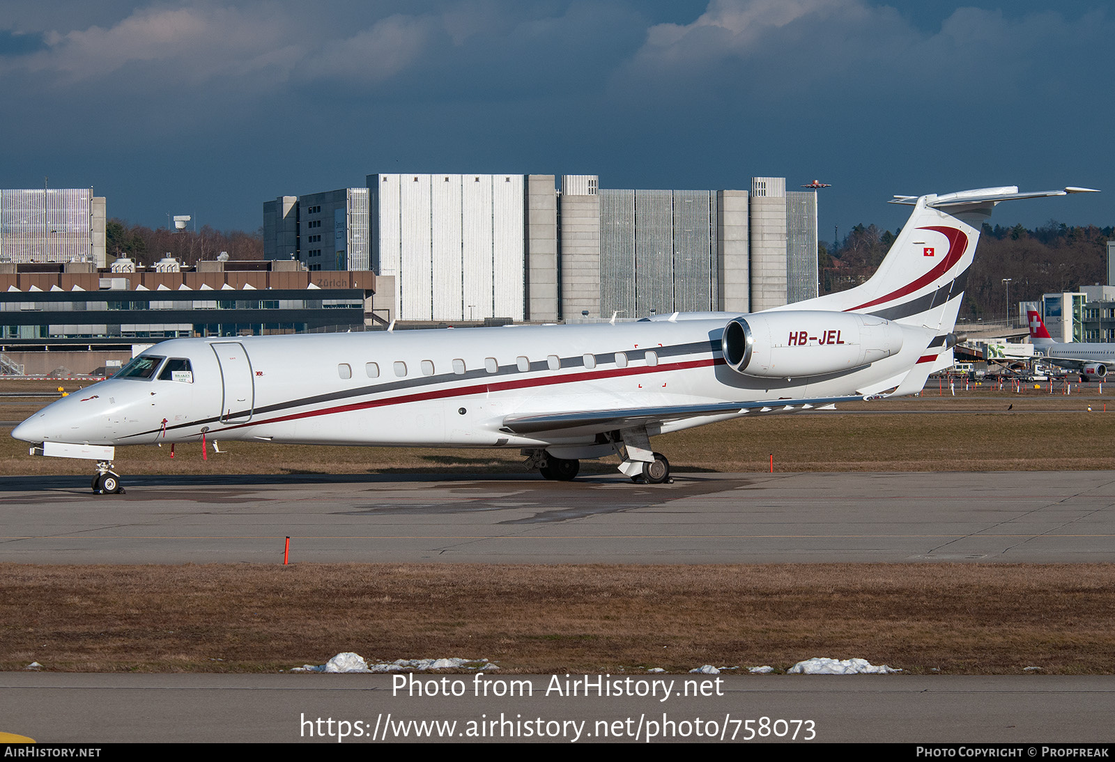 Aircraft Photo of HB-JEL | Embraer ERJ-135ER (EMB-135ER) | G5 Executive | AirHistory.net #758073