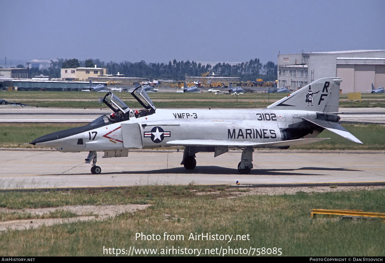 Aircraft Photo of 153102 / 3102 | McDonnell Douglas RF-4B Phantom II | USA - Marines | AirHistory.net #758085