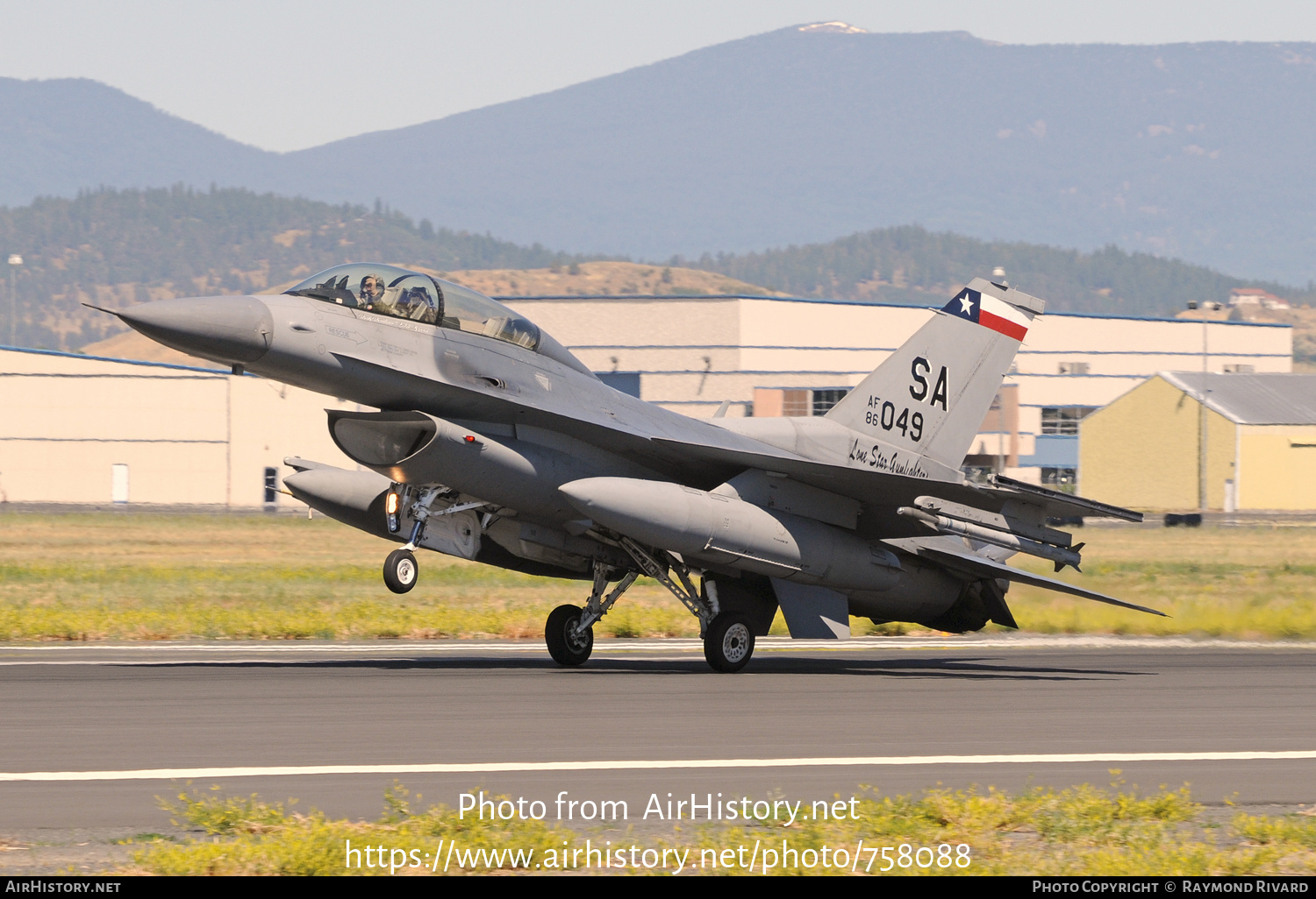 Aircraft Photo of 86-0049 / AF86-049 | General Dynamics F-16D Fighting Falcon | USA - Air Force | AirHistory.net #758088