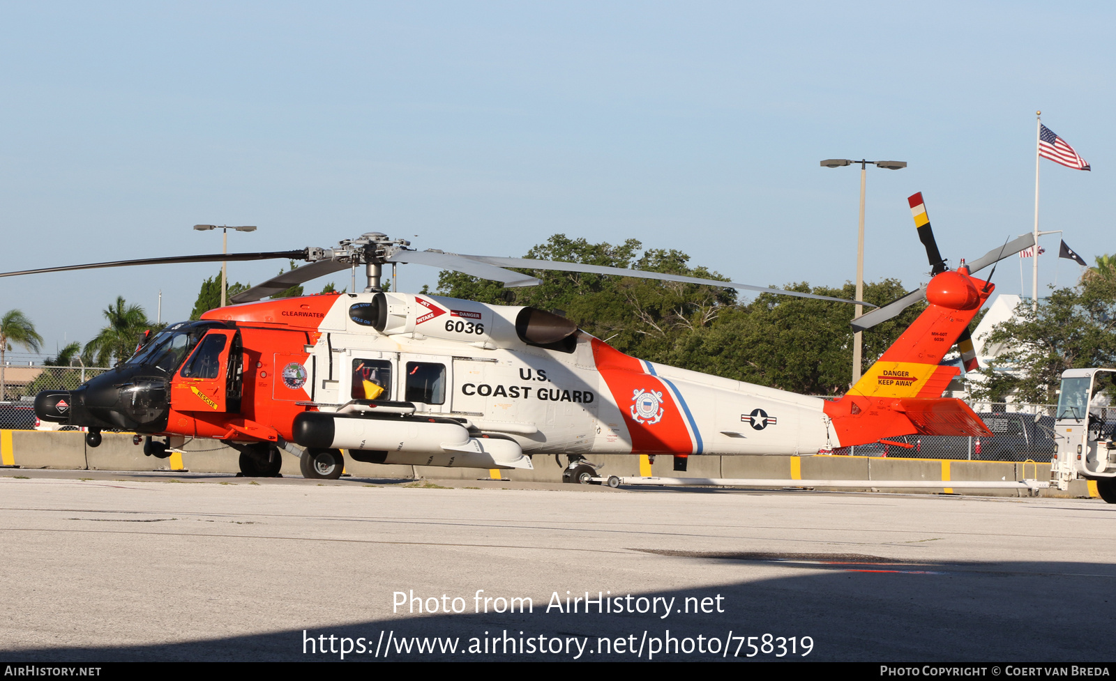 Aircraft Photo of 6036 | Sikorsky MH-60T Jayhawk (S-70B-5) | USA - Coast Guard | AirHistory.net #758319