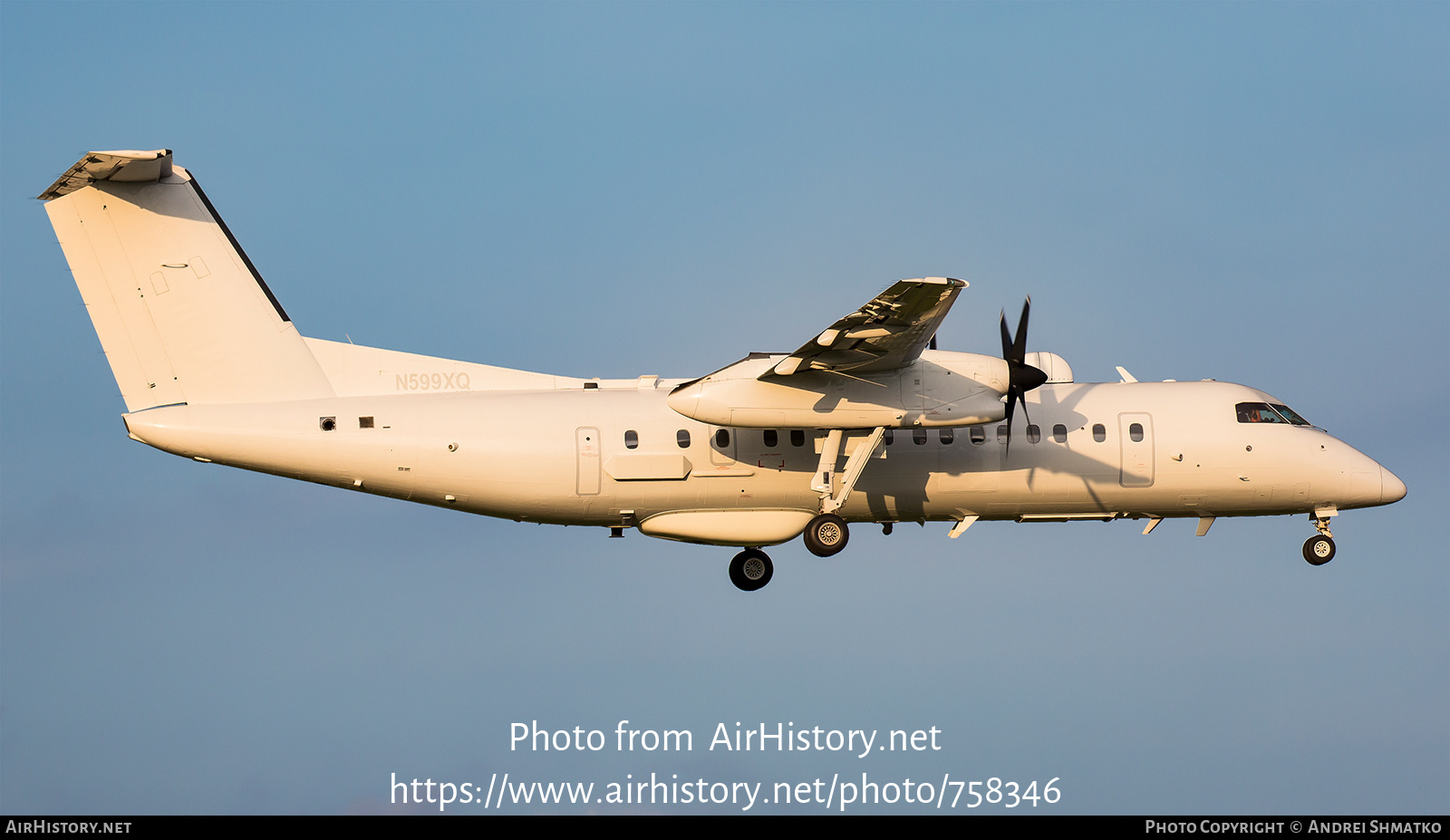 Aircraft Photo of N599XQ | De Havilland Canada DHC-8-315B Dash 8 | AirHistory.net #758346