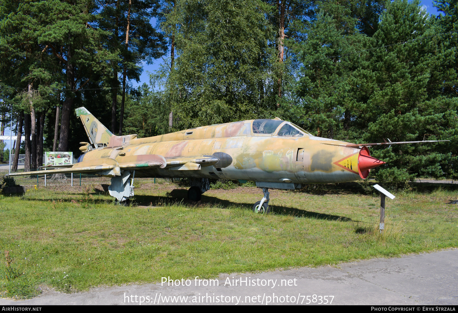 Aircraft Photo of 741 | Sukhoi Su-22M4K | East Germany - Air Force | AirHistory.net #758357