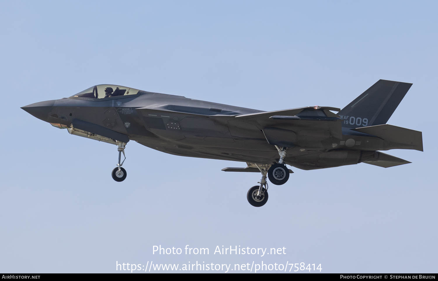 Aircraft Photo of 19-009 | Lockheed Martin F-35A Lightning II | South Korea - Air Force | AirHistory.net #758414