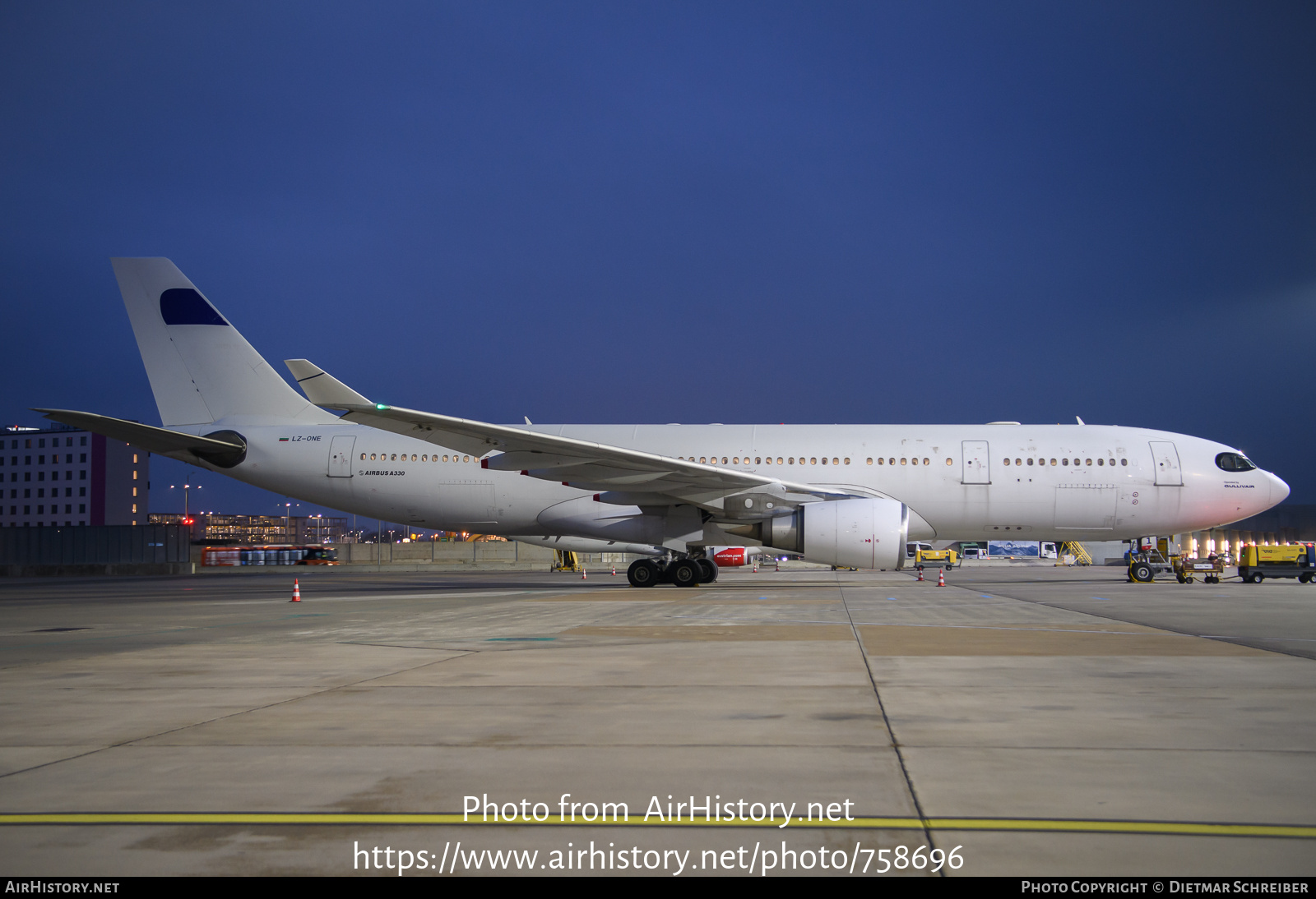 Aircraft Photo of LZ-ONE | Airbus A330-203 | GullivAir | AirHistory.net #758696