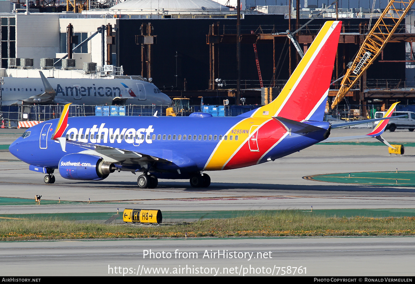 Aircraft Photo of N295WN | Boeing 737-7H4 | Southwest Airlines | AirHistory.net #758761