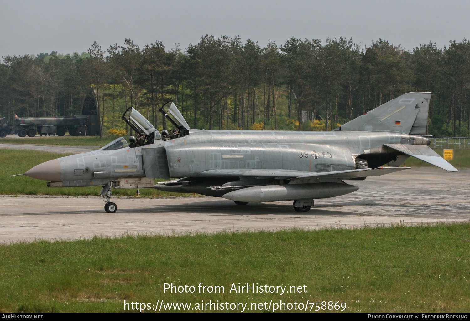 Aircraft Photo of 3863 | McDonnell Douglas F-4F Phantom II | Germany - Air Force | AirHistory.net #758869