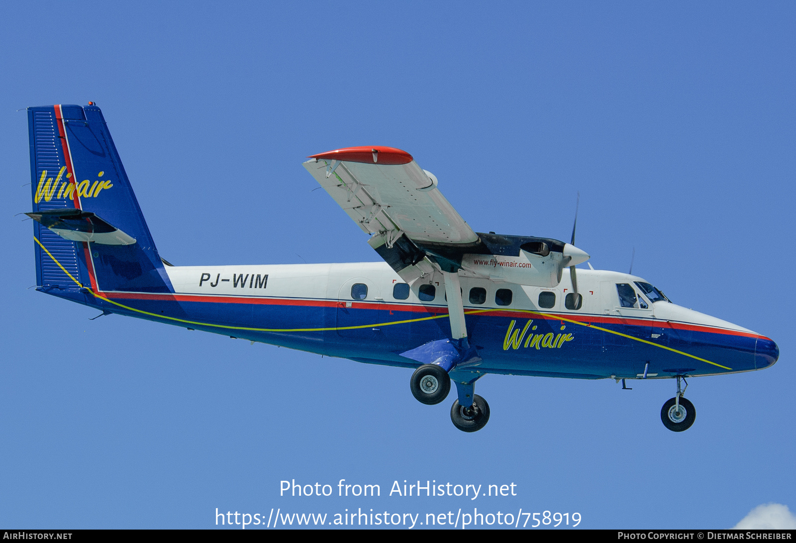 Aircraft Photo of PJ-WIM | De Havilland Canada DHC-6-300 Twin Otter | Winair - Windward Islands Airways | AirHistory.net #758919