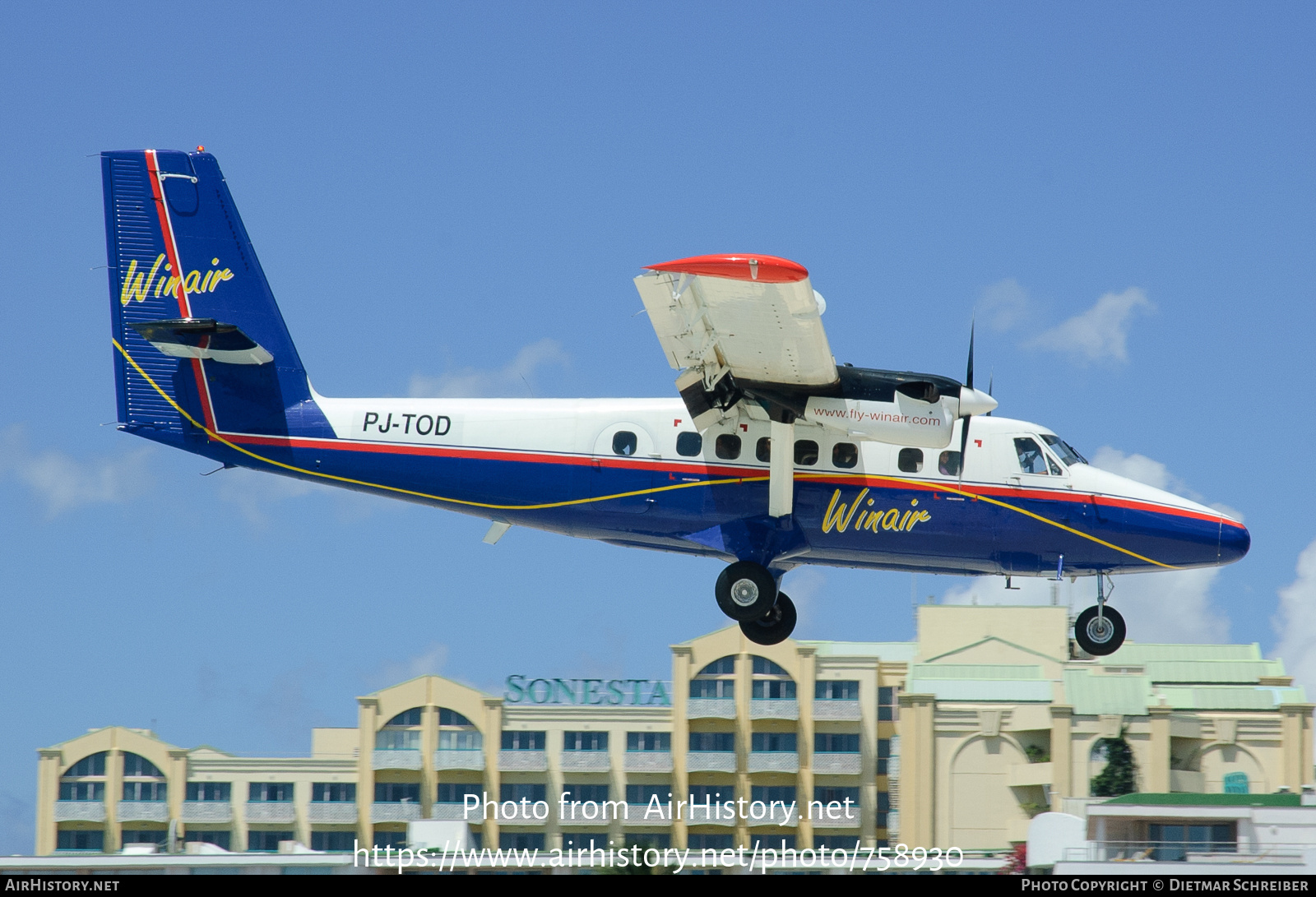 Aircraft Photo of PJ-TOD | De Havilland Canada DHC-6-300 Twin Otter | Winair - Windward Islands Airways | AirHistory.net #758930