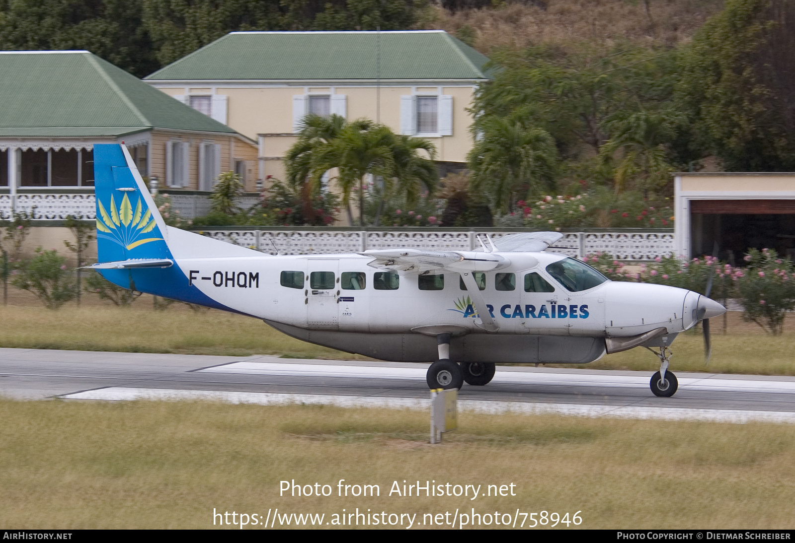 Aircraft Photo of F-OHQM | Cessna 208B Grand Caravan | Air Caraïbes | AirHistory.net #758946