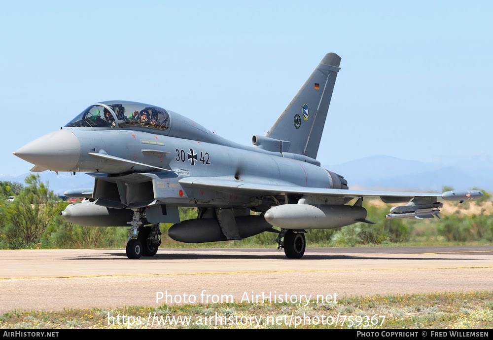 Aircraft Photo of 3042 | Eurofighter EF-2000 Typhoon T | Germany - Air Force | AirHistory.net #759367