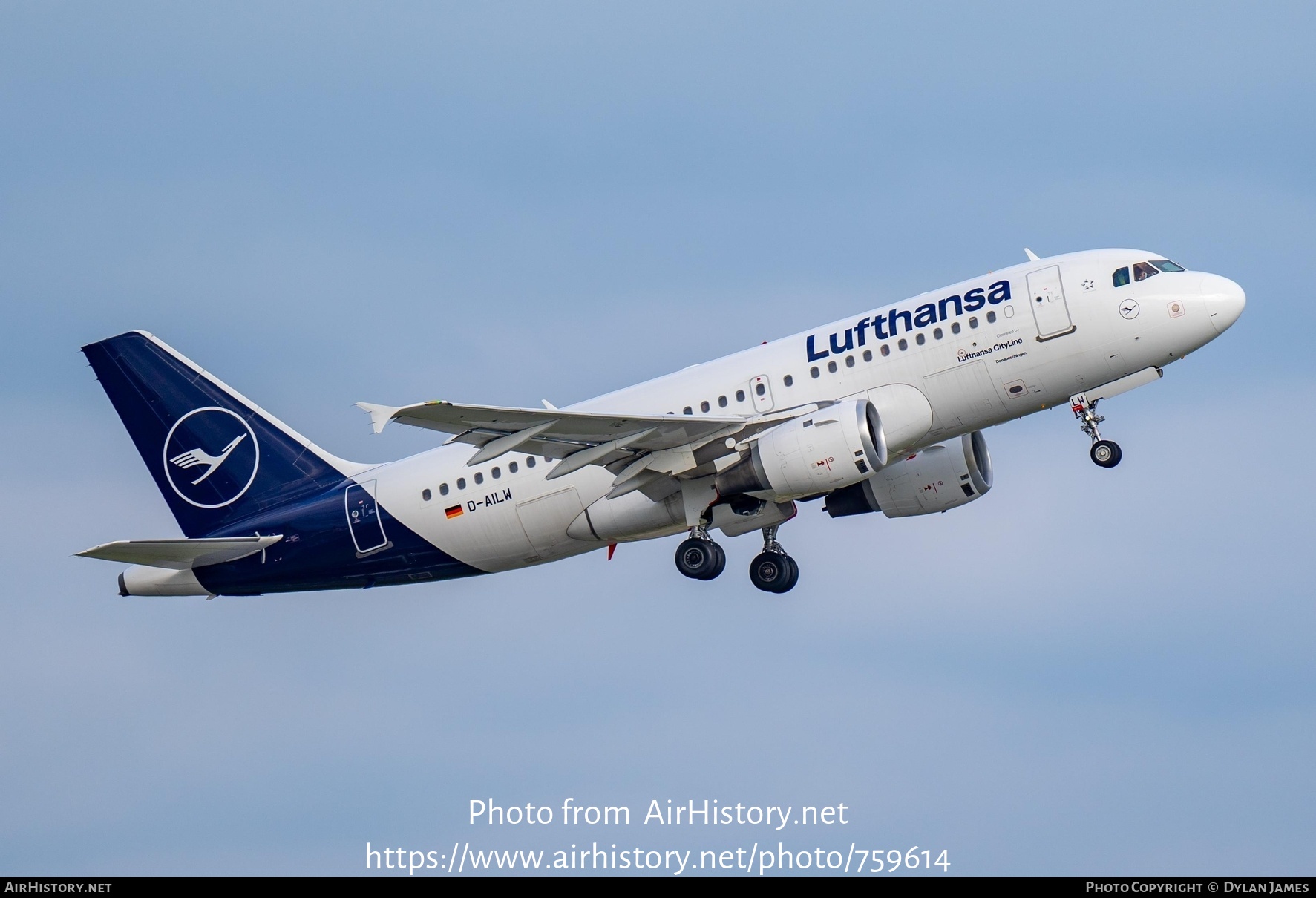 Aircraft Photo of D-AILW | Airbus A319-114 | Lufthansa | AirHistory.net #759614