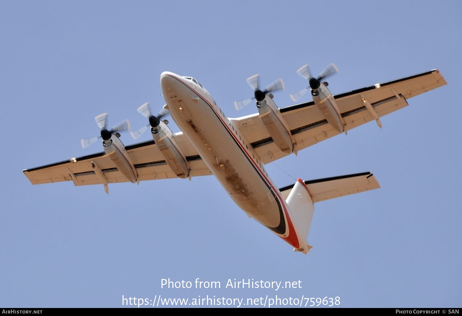 Aircraft Photo of C-GGUL | De Havilland Canada DHC-7-102 Dash 7 | Voyageur Airways | AirHistory.net #759638