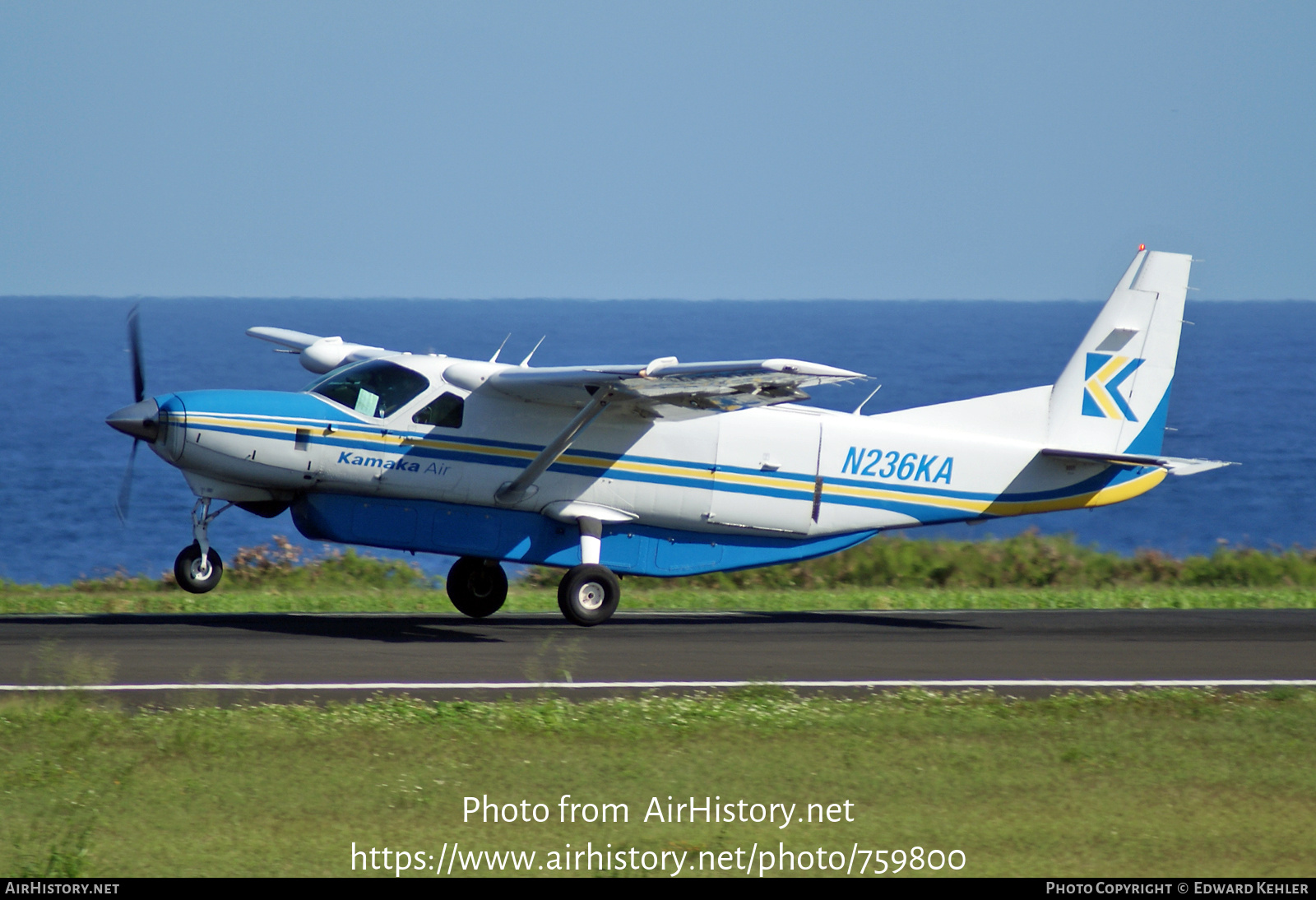 Aircraft Photo of N236KA | Cessna 208B Super Cargomaster | Kamaka Air | AirHistory.net #759800