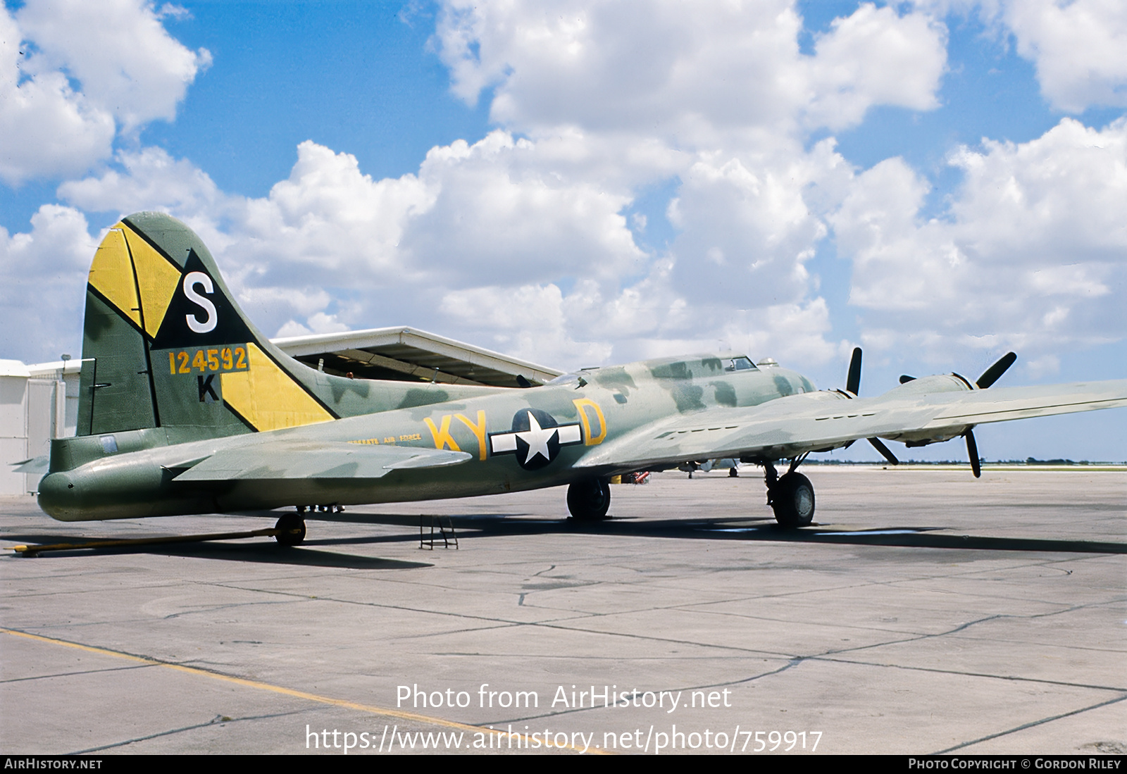 Aircraft Photo of N7227C / 124592 | Boeing PB-1W Flying Fortress | Confederate Air Force | USA - Air Force | AirHistory.net #759917