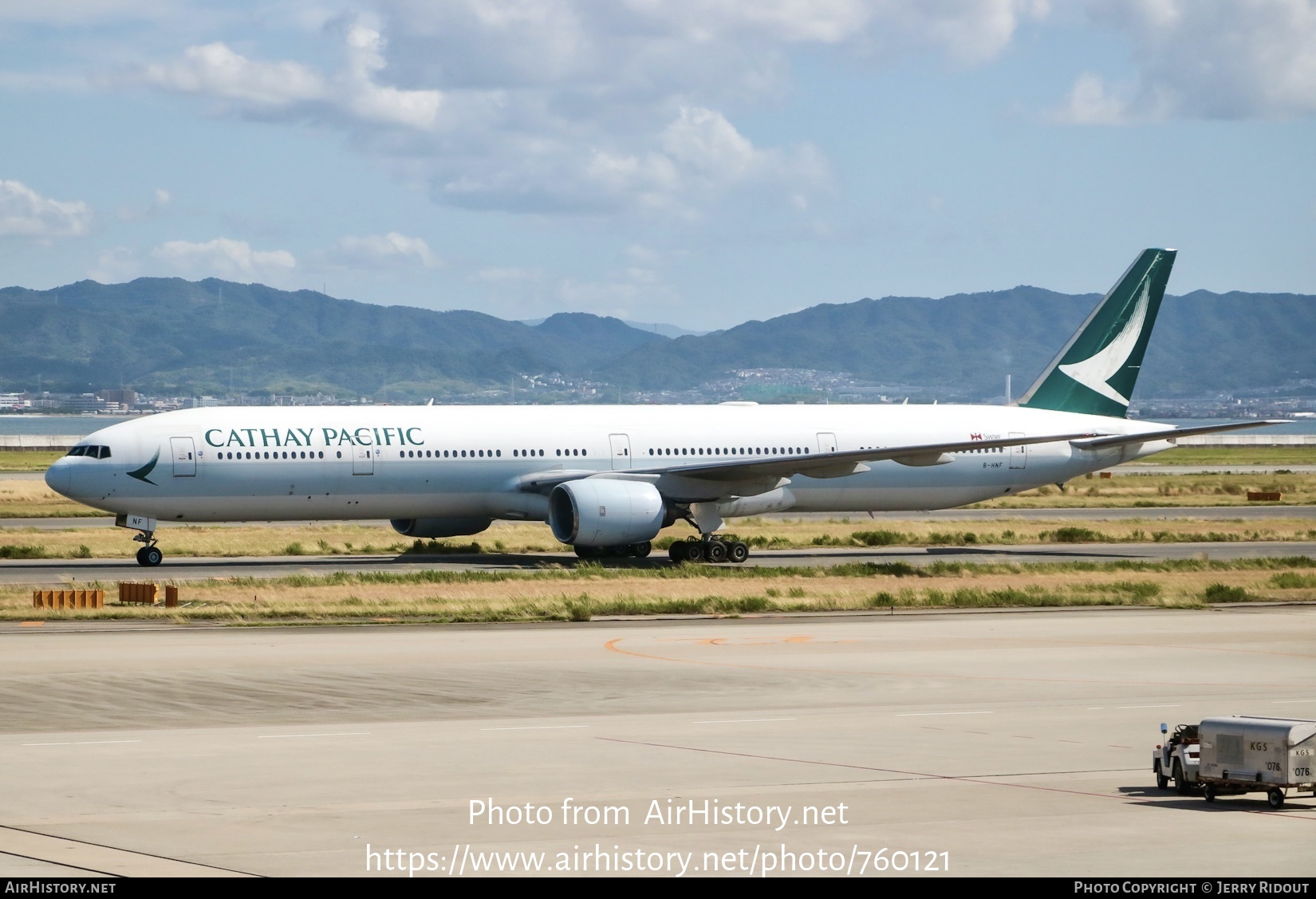 Aircraft Photo of B-HNF | Boeing 777-367 | Cathay Pacific Airways | AirHistory.net #760121