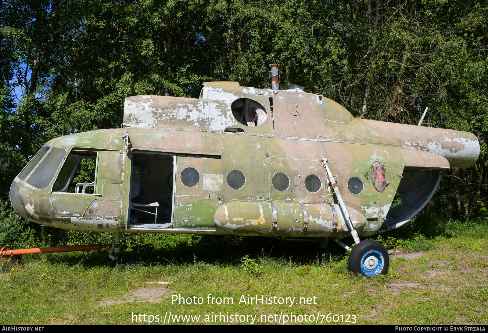 Aircraft Photo of 395 | Mil Mi-8PS | East Germany - Air Force | AirHistory.net #760123