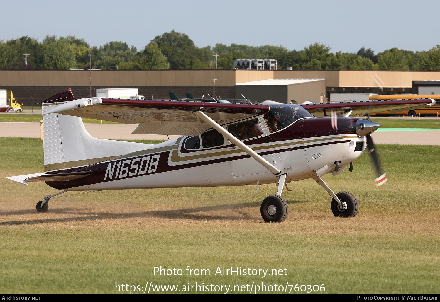 Aircraft Photo of N165DB | Cessna A185F Skywagon 185 | AirHistory.net #760306