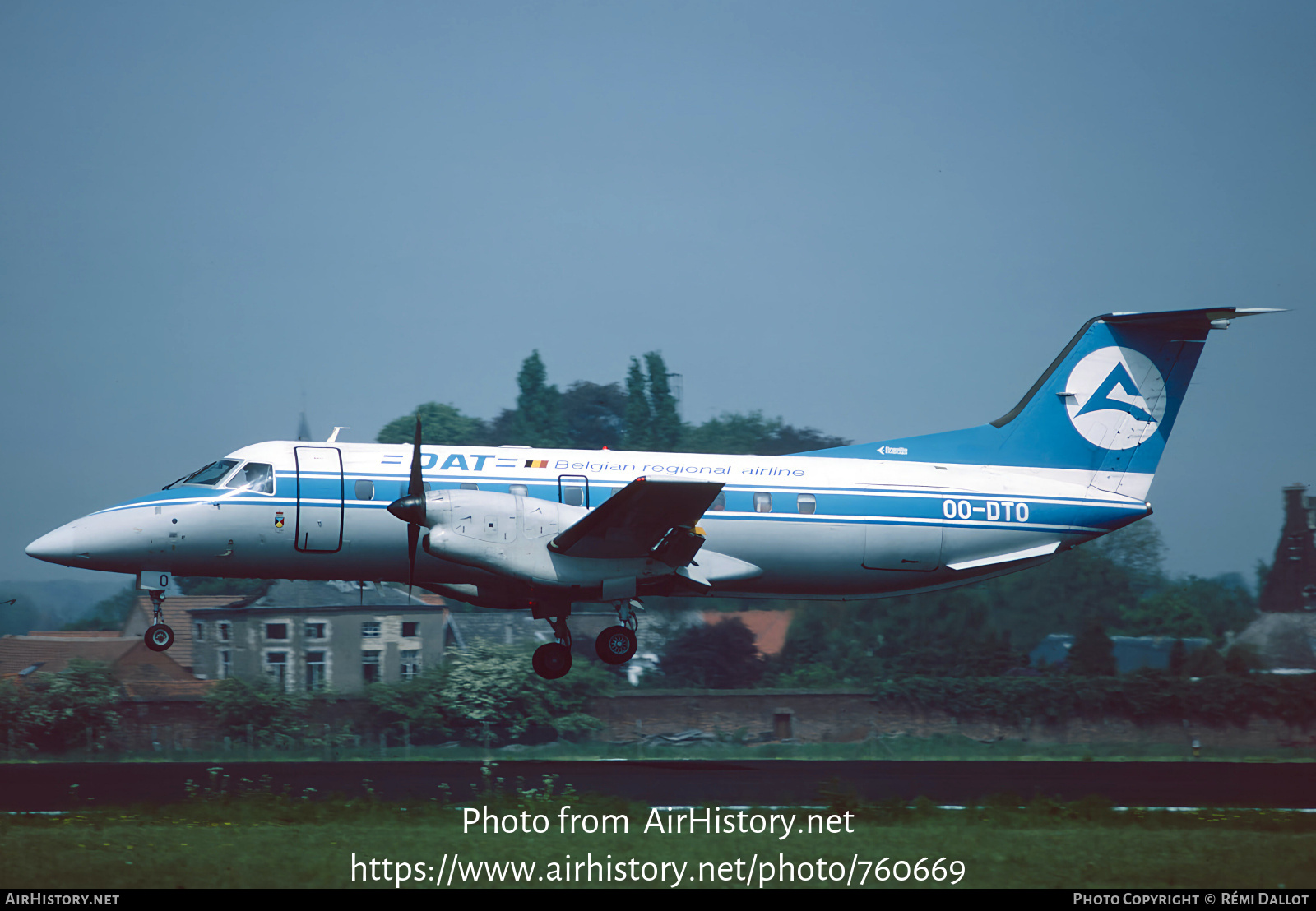 Aircraft Photo of OO-DTO | Embraer EMB-120RT Brasilia | Delta Air Transport - DAT | AirHistory.net #760669