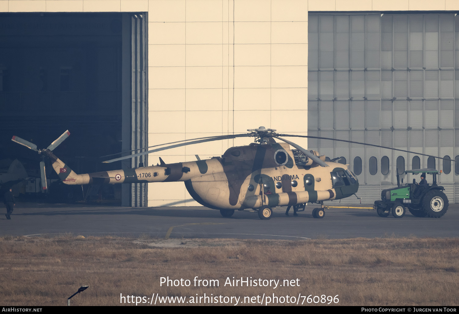 Aircraft Photo of J-1706 | Mil Mi-17-1V | Turkey - Jandarma | AirHistory.net #760896